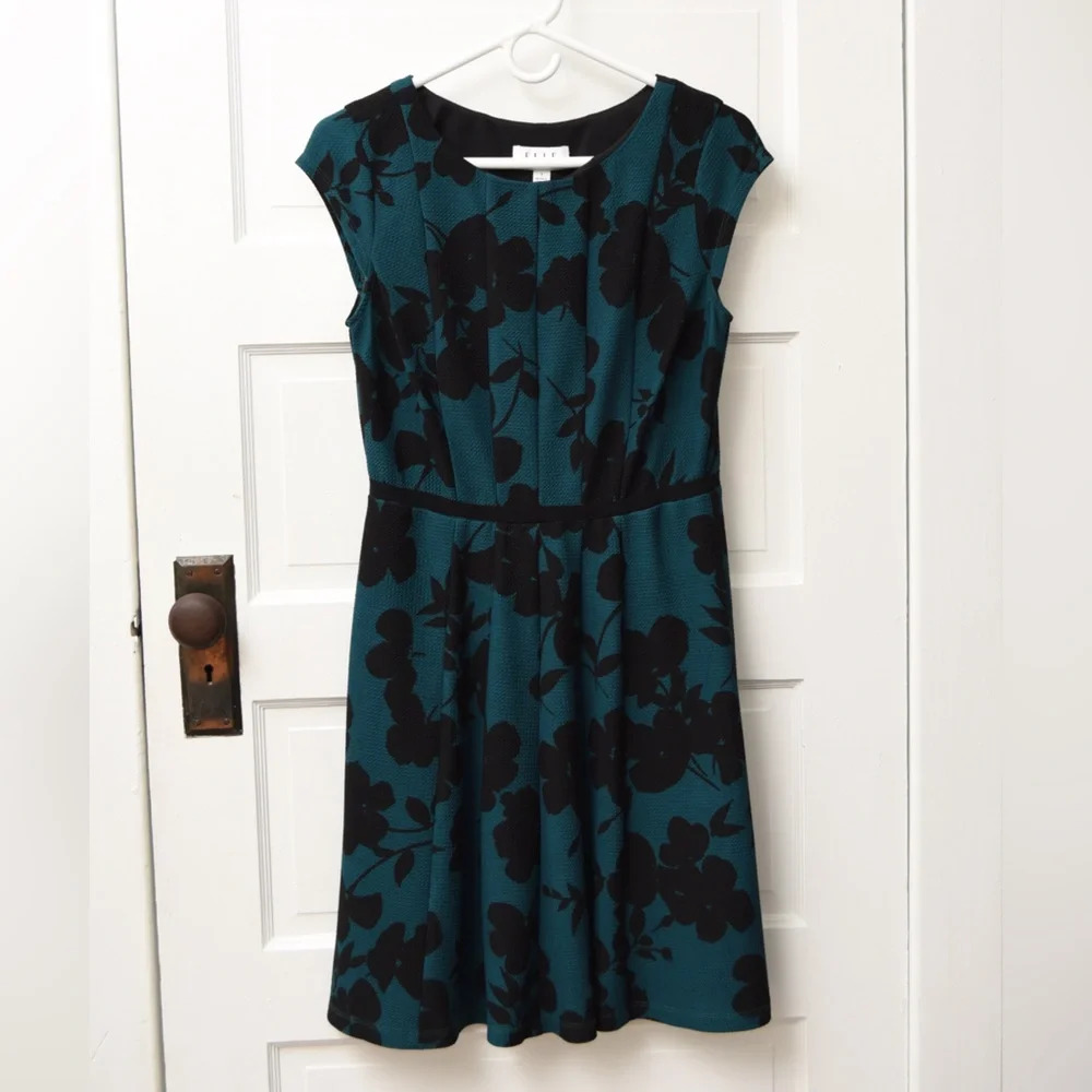 Elle black and green floral dress cap sleeve business knee length size small